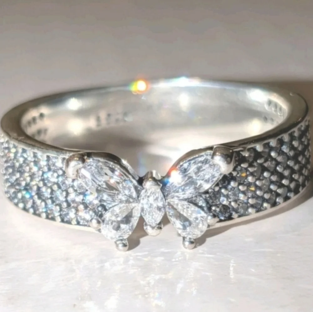 925 Sterling Silver Butterfly Simulated Diamond Paved Statement Ring Sz7